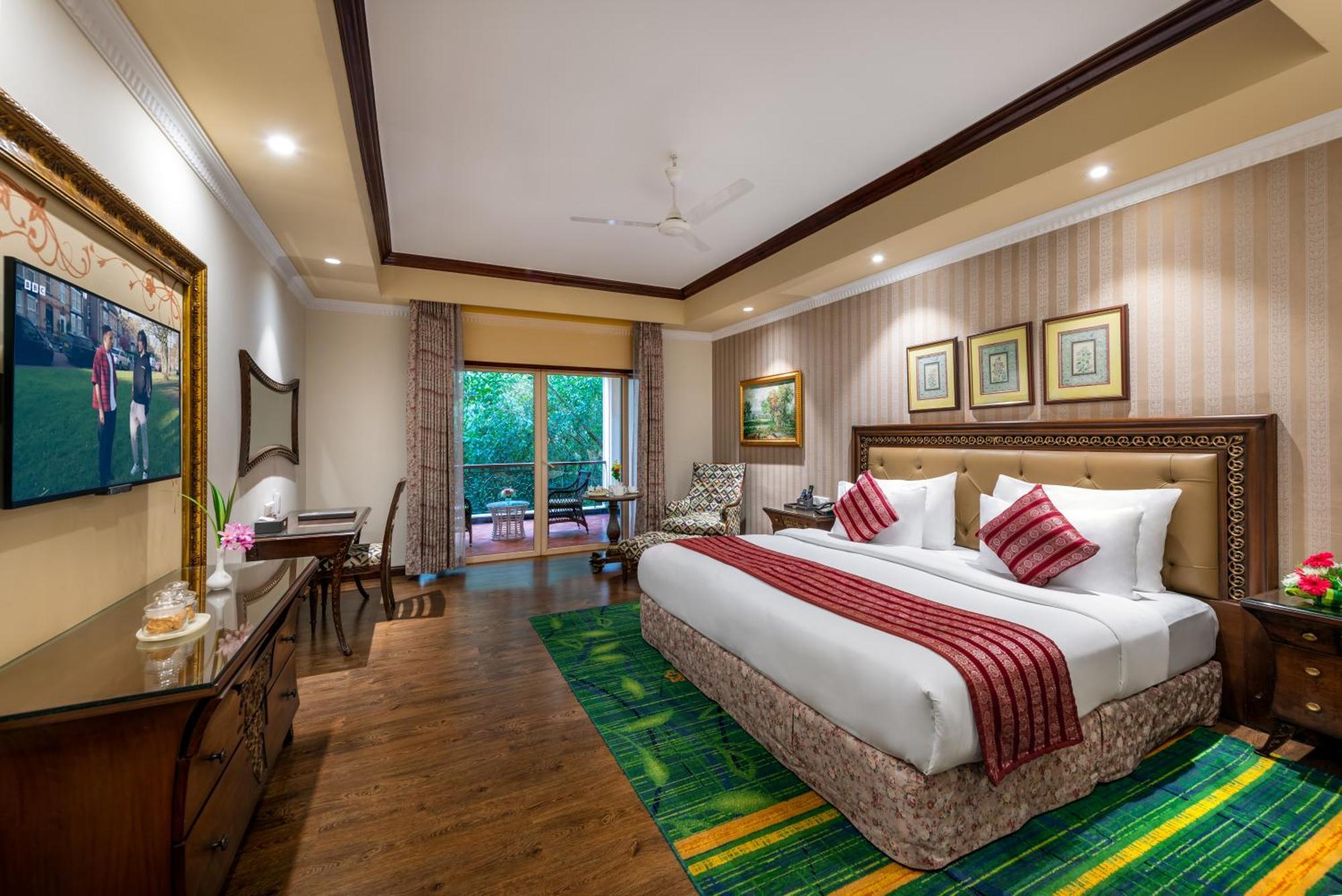 Mayfair Lagoon Bhubaneswar Exterior photo
